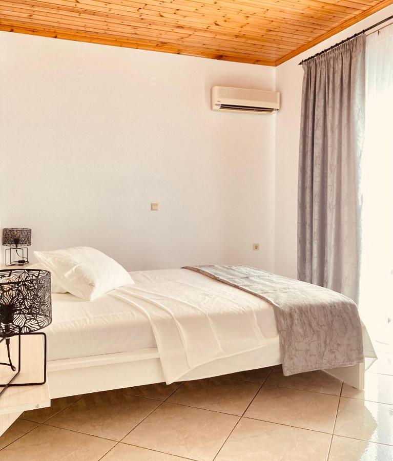 Gerani Maison Agios Aimilianos Beautiful View Porto Heli Exterior photo
